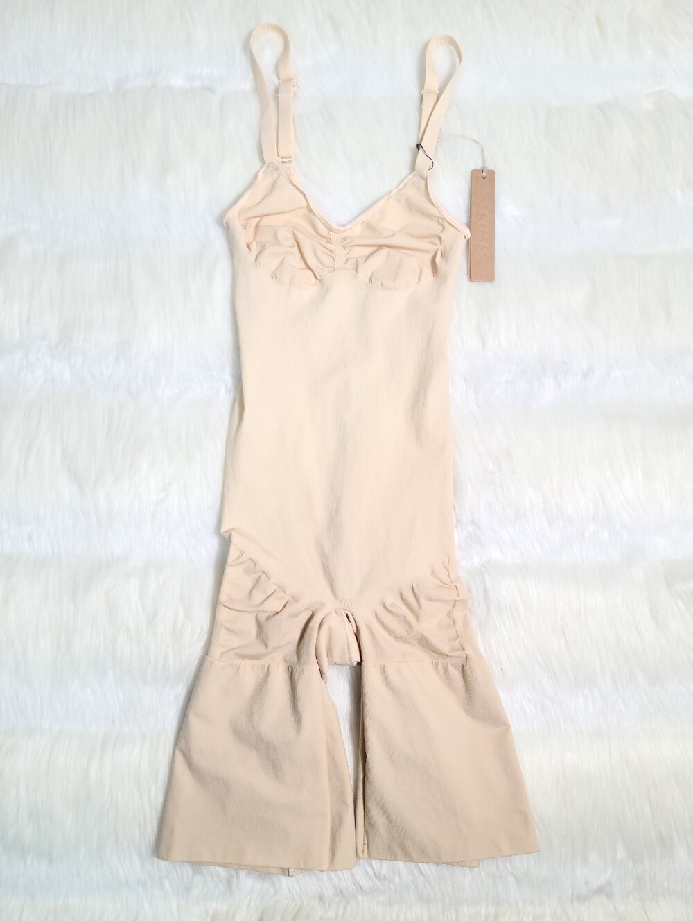 SKIMS Everyday Sculpt Mid Thigh Bodysuit Cream Sand Women Small NEW